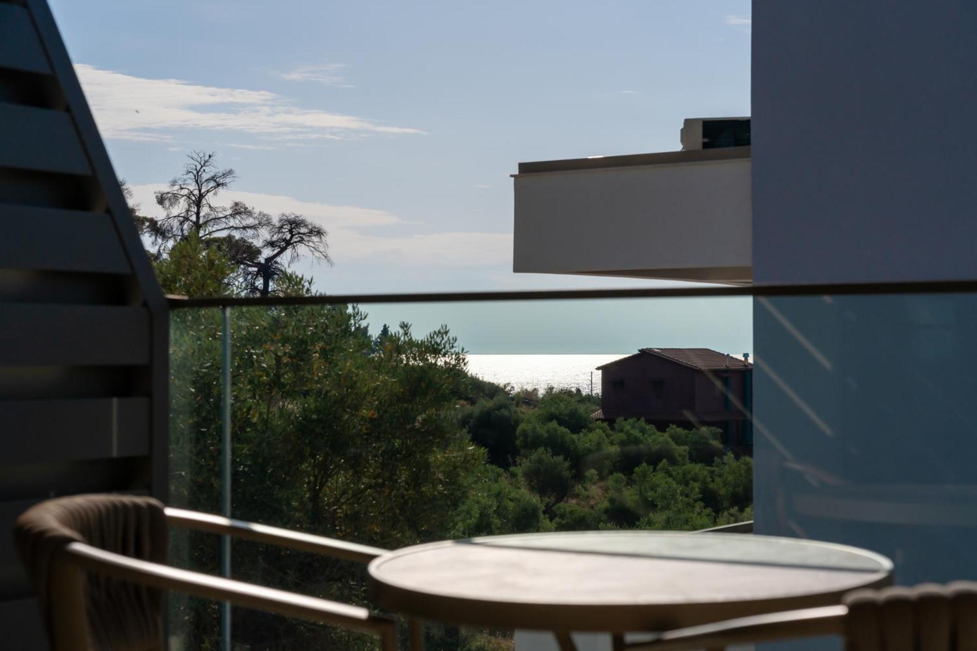 Hp Family Suites Néos Marmarás Exterior foto